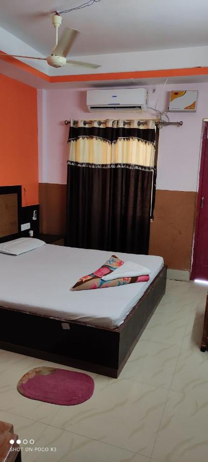Hotel Samrat Puri