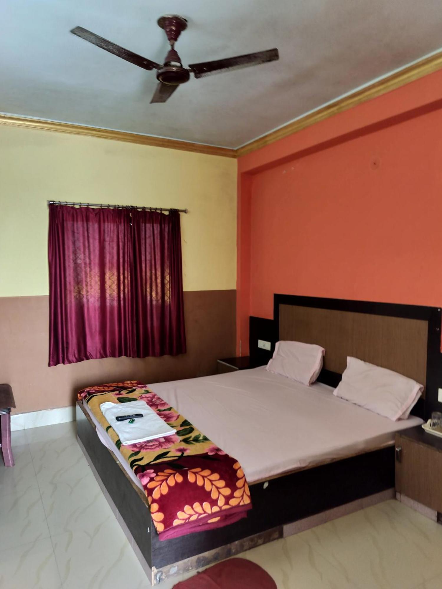 Samrat Hotel