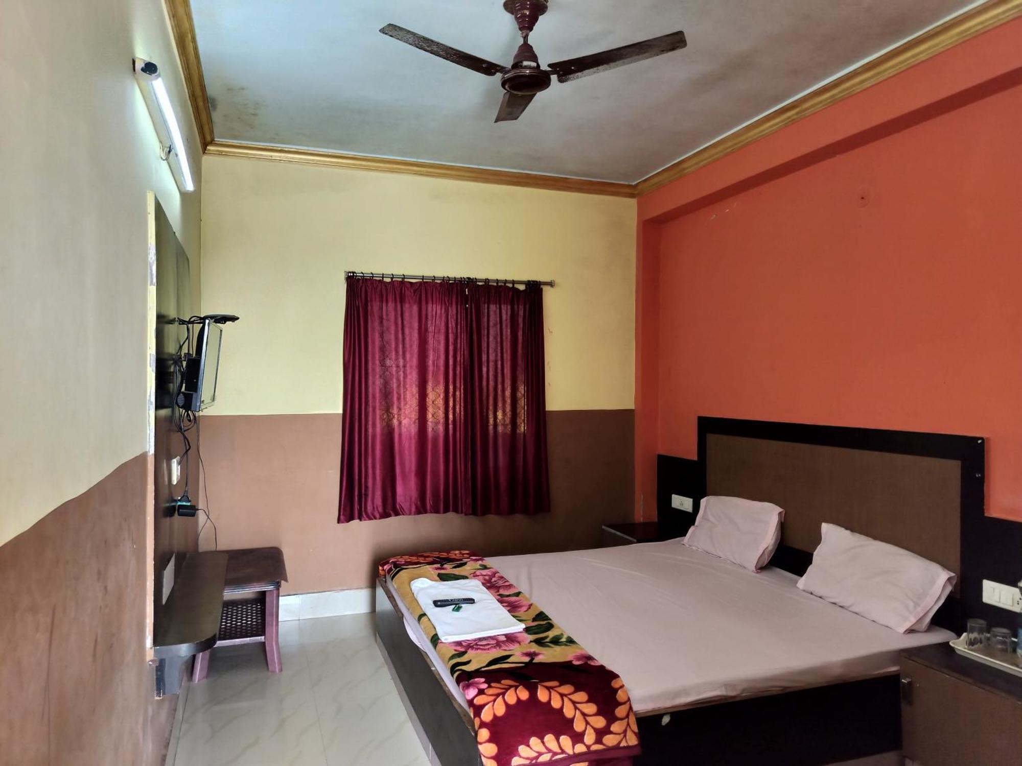 Samrat Hotel